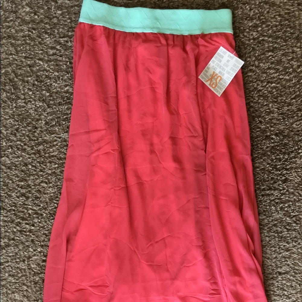 XS LuLaRoe Lucy Skirt
